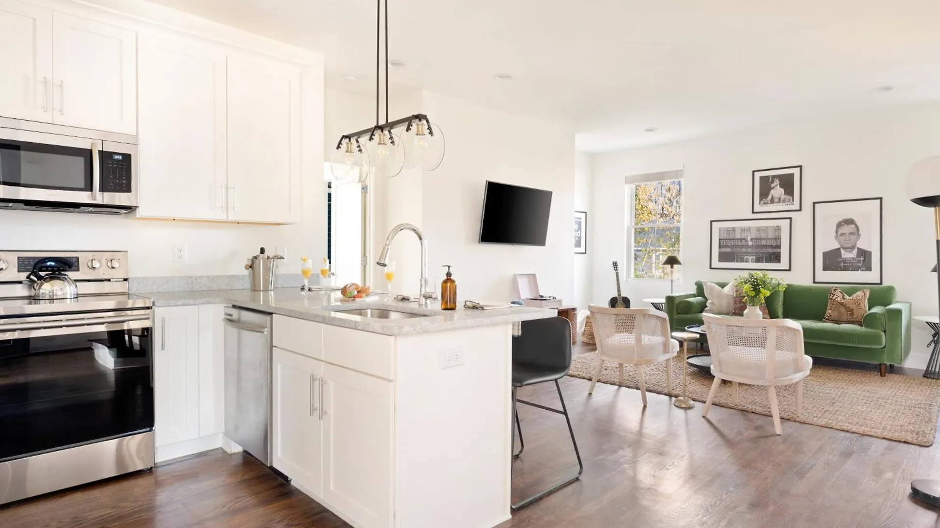 Hart Suite Buyout 5 By Avantstay Two Town House Buyout W Modern Amenities In Nashville 0*,