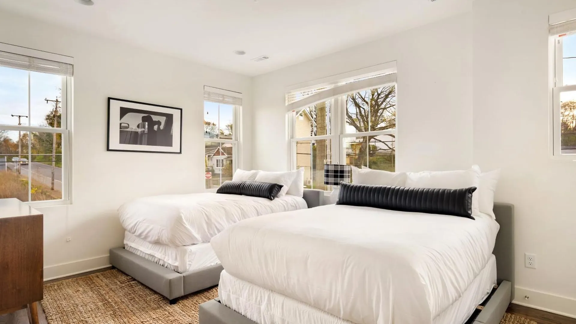 Hart Suite Buyout 5 By Avantstay Two Town House Buyout W Modern Amenities In Nashville